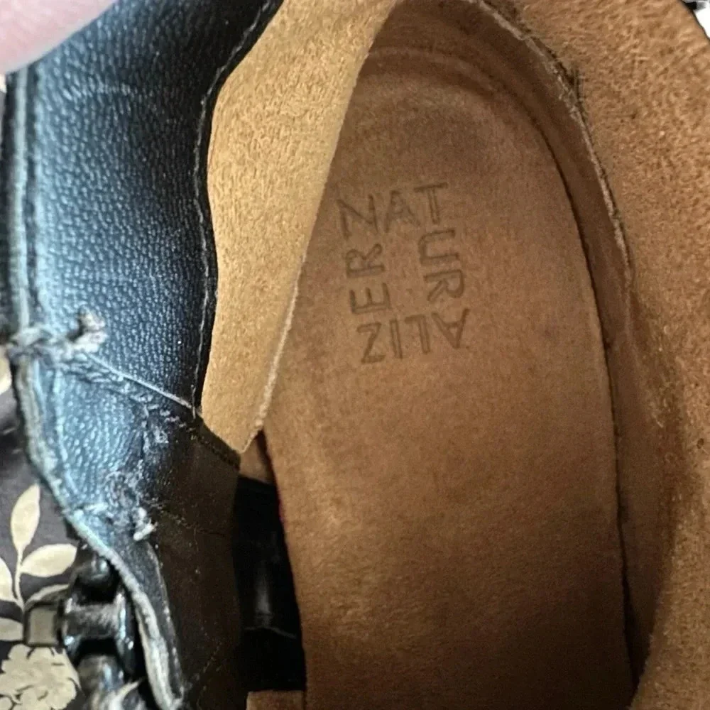 Naturalizer Women's Black Suede Ankle Boots, women’s Size 8.5